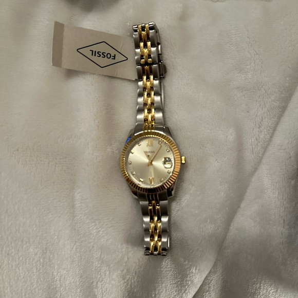 Fossil Multi-tone Gold watch - Picture 2 of 5